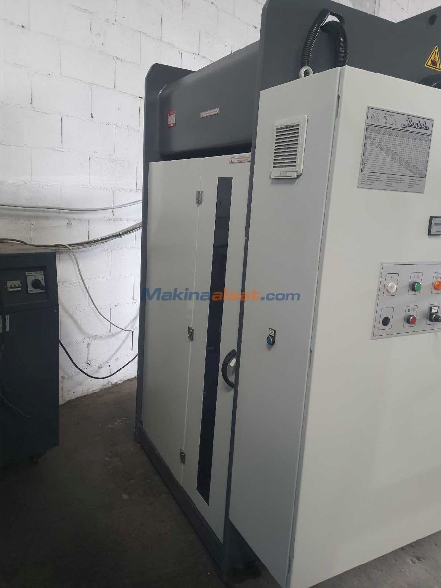 Baykal APHS 1250 X 40 Ton Cnc Abkant Pres