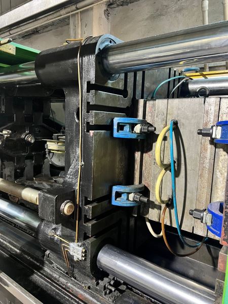 BORCHE 320BT DEĞİŞKEN POMPA PLASTİK ENJEKSİYON