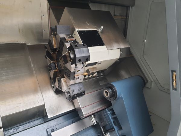 Stokta Hazır Favory TCK 40 - 8 inç Cnc Torna