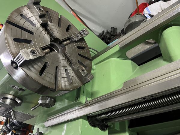 TOS SUİ80 ÇAP:840 MM  BOY:4.000 MM Torna