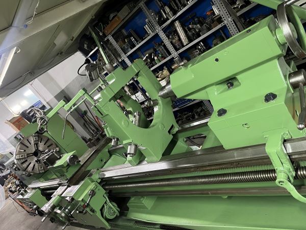 TOS SUİ80 ÇAP:840 MM  BOY:4.000 MM Torna