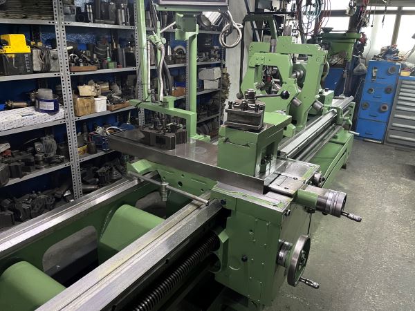 TOS SUİ80 ÇAP:840 MM  BOY:4.000 MM Torna