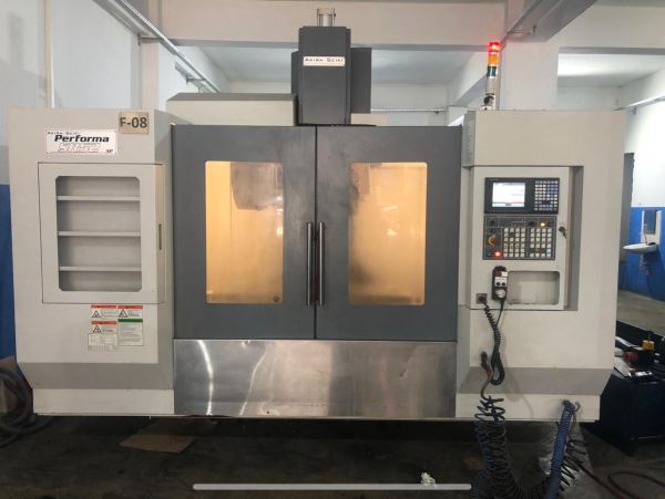 AKIRA SEIKI SR52 XP CNC İŞLEME MERKEZİ