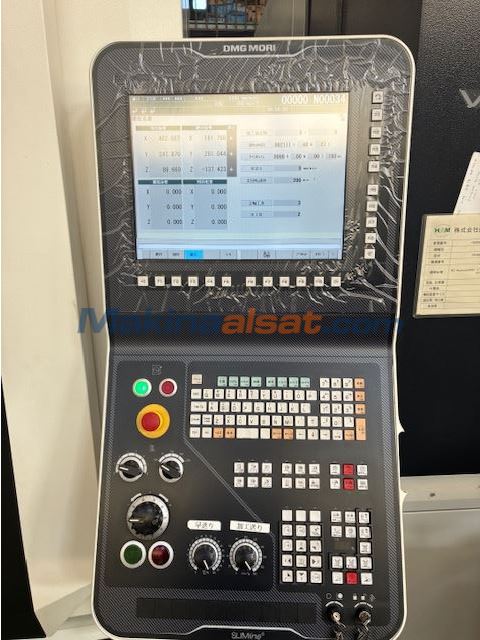 Satılık ikinci el DMG MORI CMX800V 2024made CNC Dik İşlem makinesi