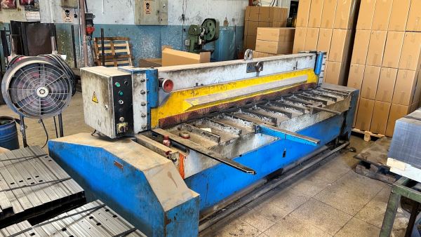 Durmazlar MGM 2504 (2520x4) Giyotin