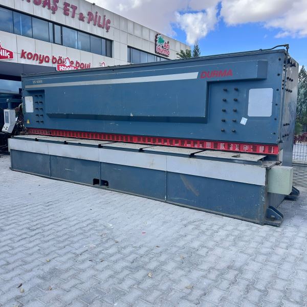 DURMAZLAR MARKA VS 6 METRE 6 MM CNC AÇI AYARLIHİDROLİK GİYOTİN MAKAS