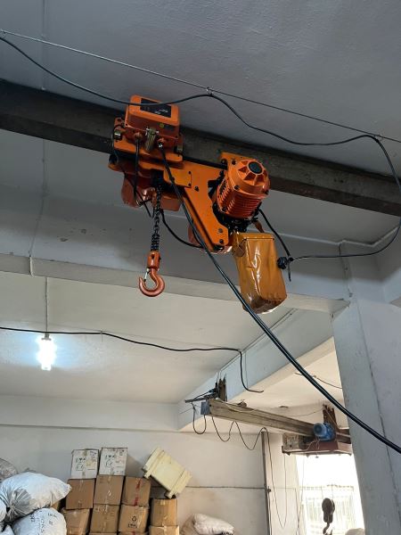 10 TON ve 2 TON ELEKTRİKLİ ZİNCİRLİ CARASKAL