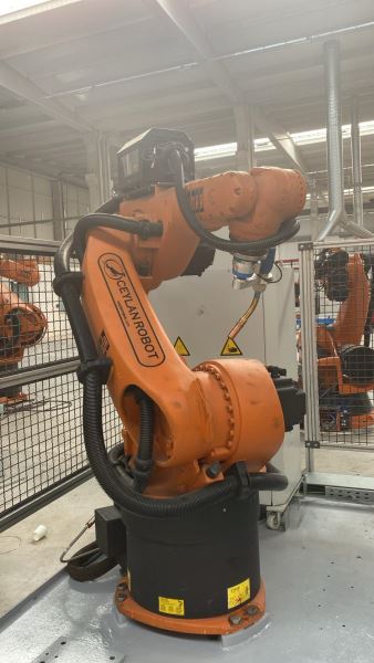 KUKA KRC4 KR 30-3 KAYNAK ROBOTU PROJESİ