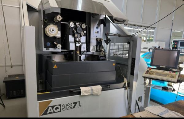 SODICK AQ327L 2007 MODEL TEL EROZYON