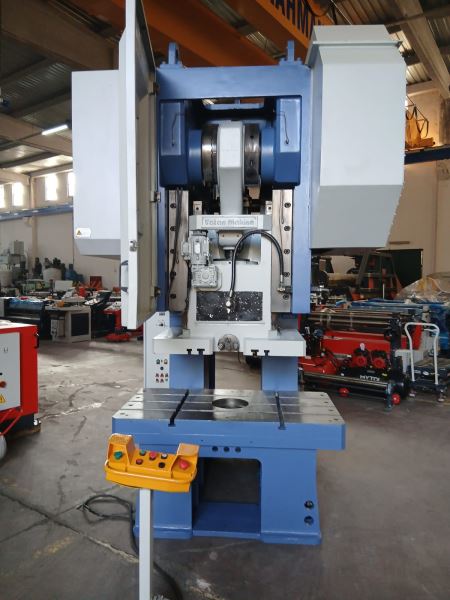 VATAN 160 TON HAVA KAVRAMALI EKSANTRİK PRES