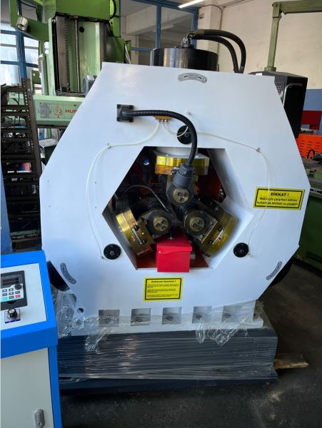 Yeni ÜÇ TOPLU Şanzımanlı Sürücülü Ovalama