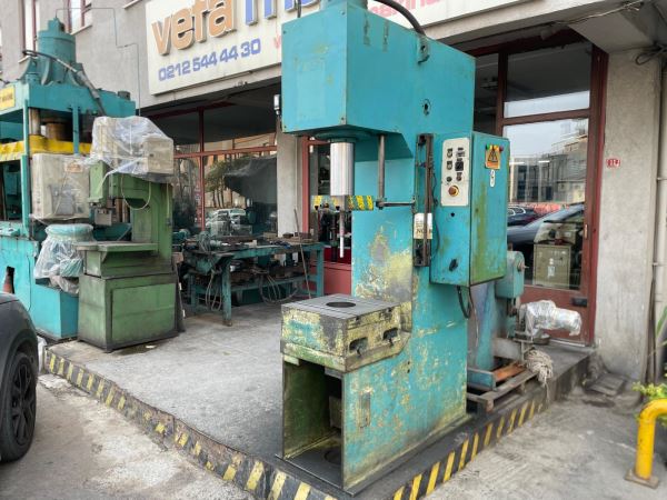 50 TON C TİPİ HİDROLİK PRES