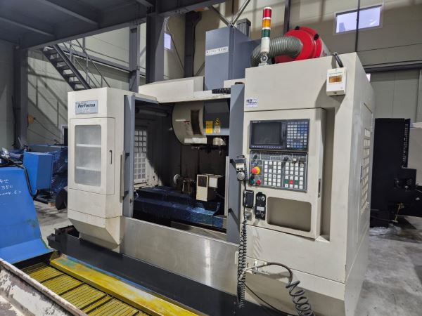 AKIRA SEIKI V4 2012 MODEL CNC Dik İşlem