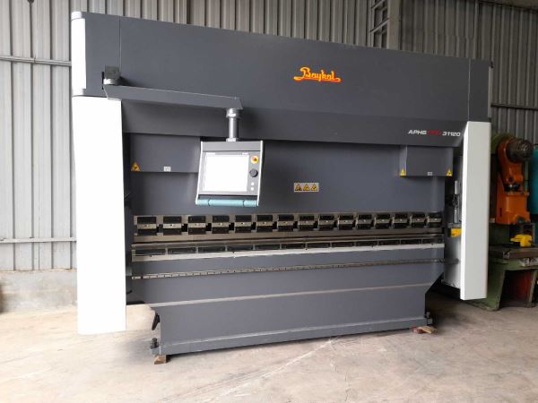 BAYKAL APHS 31120 CNC 4 EKSEN ABKANT PRES