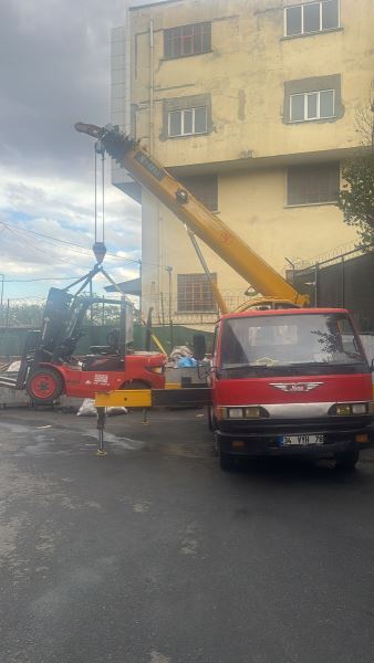 HEMEN TESLİM 8 TON MOBİL VİNÇ