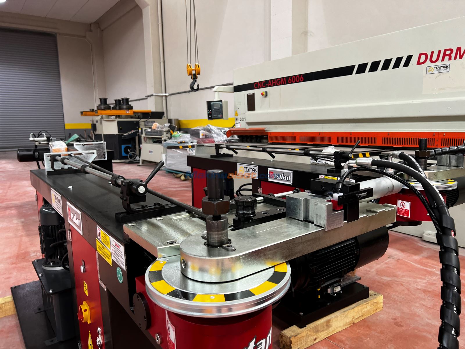 ISITAN SFB 32-HD HİDROLİK VE PLC KONTROLLÜ MALAFALI BORU BÜKME