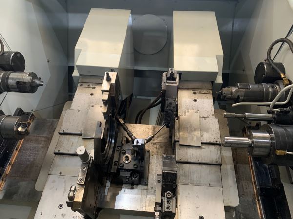 Japanese Centering Milling Machine