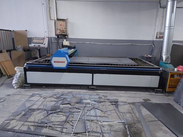 Robocut 45 Amper Plazma Kesim