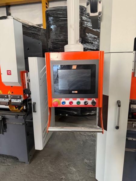 ZENOVA CNC 1600 x 60 TONLUK HİDROLİK ABKANT
