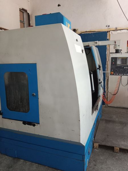 1000 lik CNC Dik İşlem Merkezi