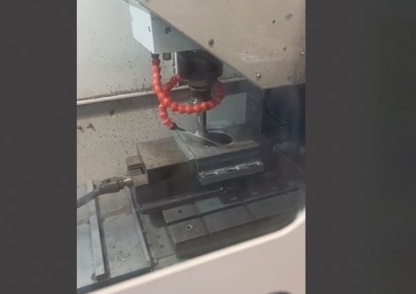 CNC İşleme Merkezi Freze