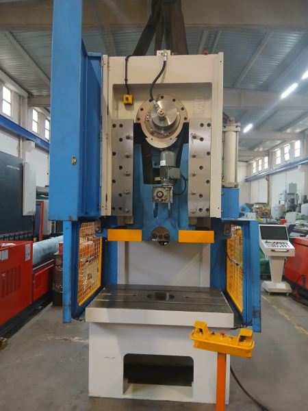 DİRİNLER 250 TON HAVA KAVRAMALI EKSANTRİK PRES