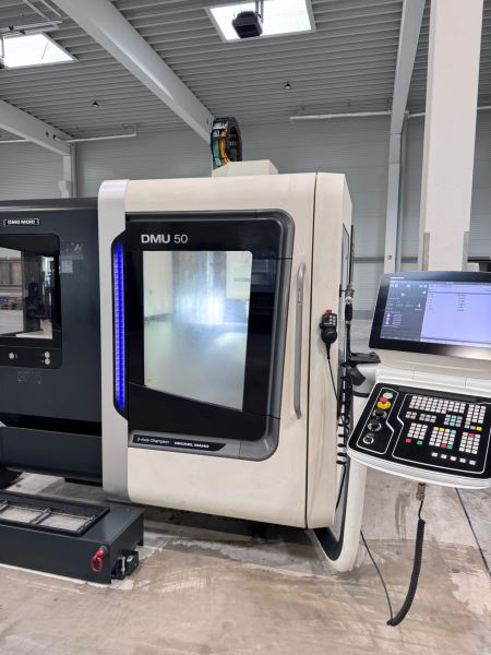 DMG DMU50 2016 MODEL 5 EKSENLİ DİK İŞLEME MERKEZİ