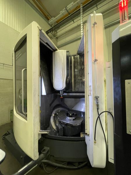 DMG DMU60 EVO 2014 MODEL 5 EKSENLİ DİK İŞLEME MERKEZİ