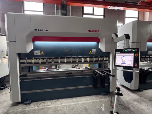 DURMA AD-S 30100 CNC ABKANT