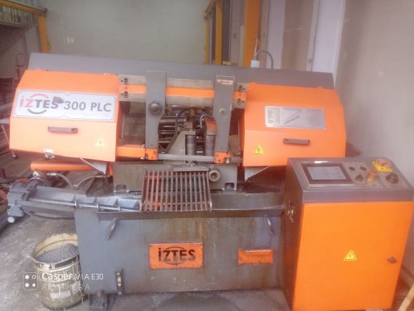 İZTES 300 PLC TAM OTOMATİK ŞERİT TESTERE