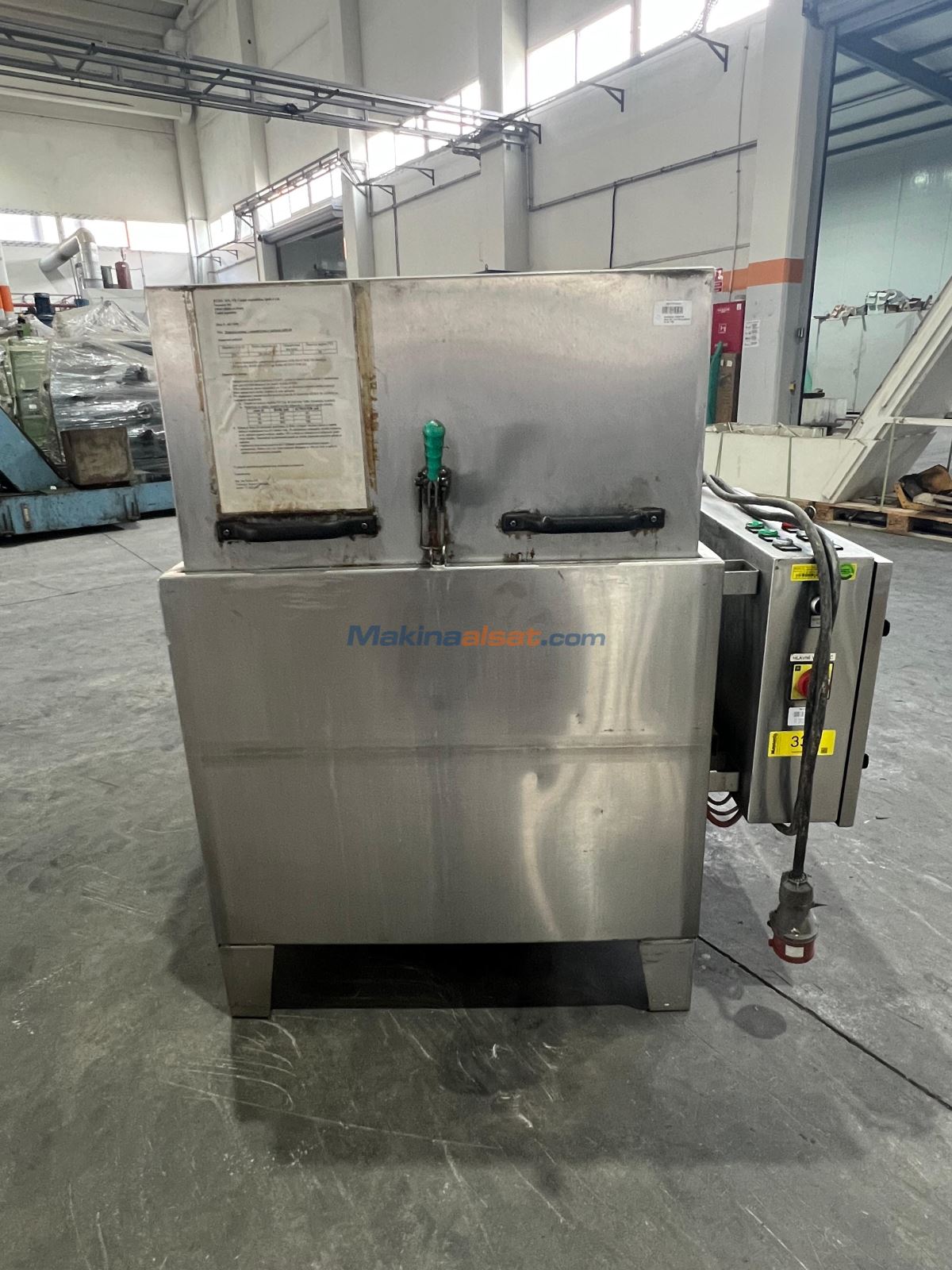 PURE SOLVE OTOMATİK PARCA YIKAMA MAKİNASI