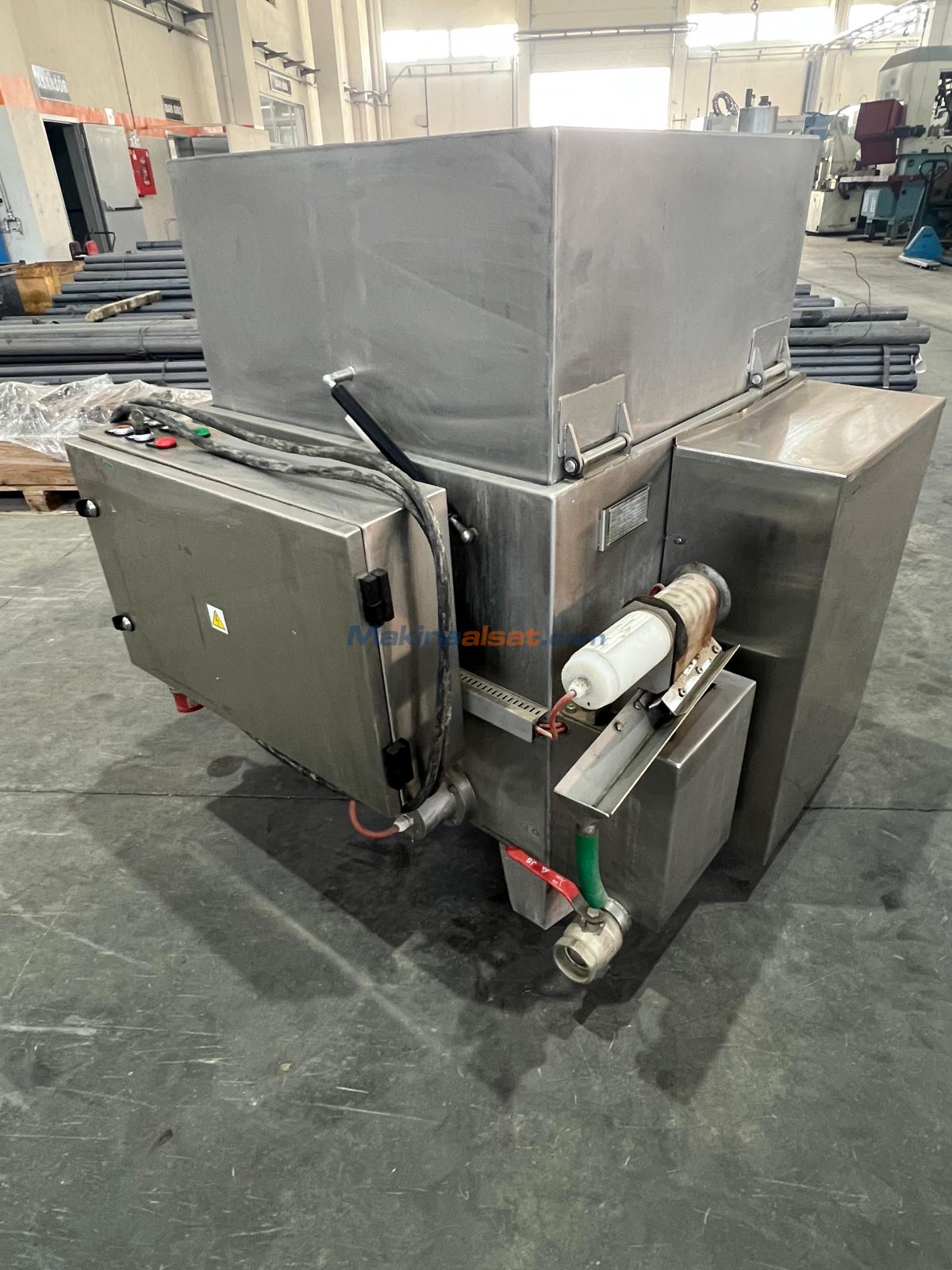 PURE SOLVE OTOMATİK PARCA YIKAMA MAKİNASI