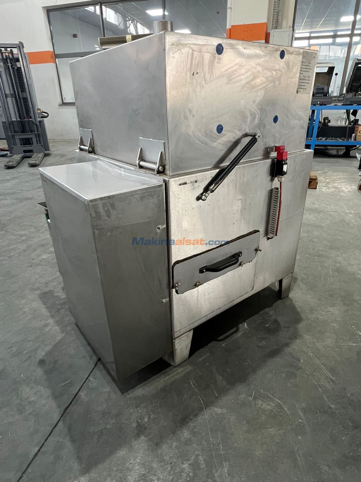 PURE SOLVE OTOMATİK PARCA YIKAMA MAKİNASI