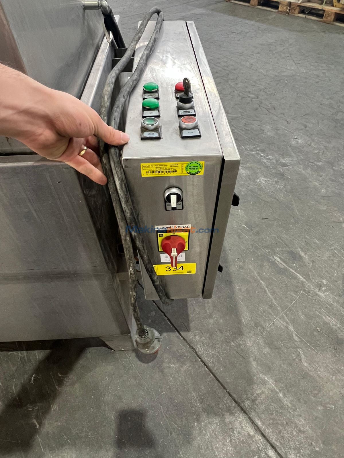 PURE SOLVE OTOMATİK PARCA YIKAMA MAKİNASI