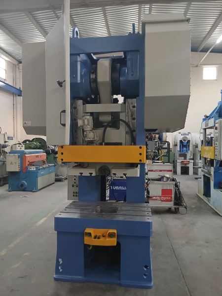 VATAN 160 TON HAVA KAVRAMALI EKSANTRİK PRES