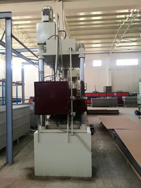 150 Ton Geniş Tabla 4 Kolonlu Hidrolik Pres