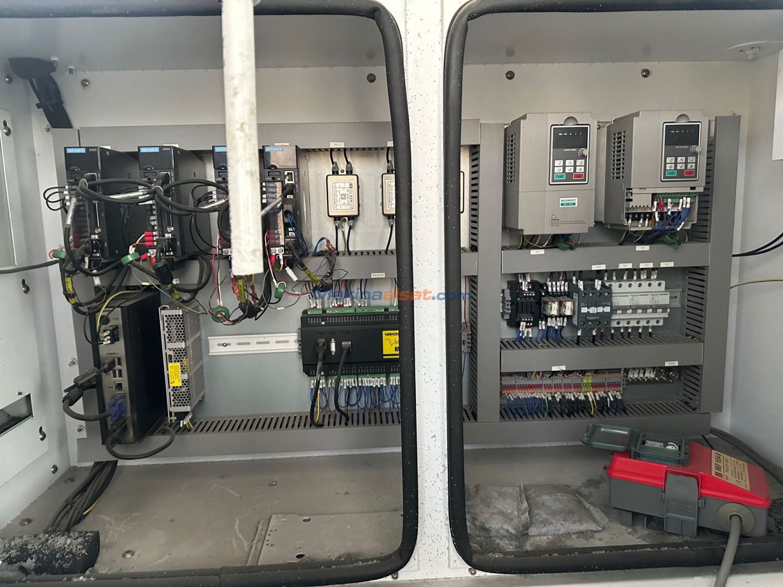 3 Eksenli 2 Kafalı CNC Alüminyum İşleme