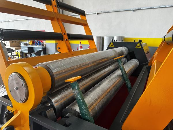 4R HMS 2050X200 HİDROLİK 4 TOPLU SİLİNDİR