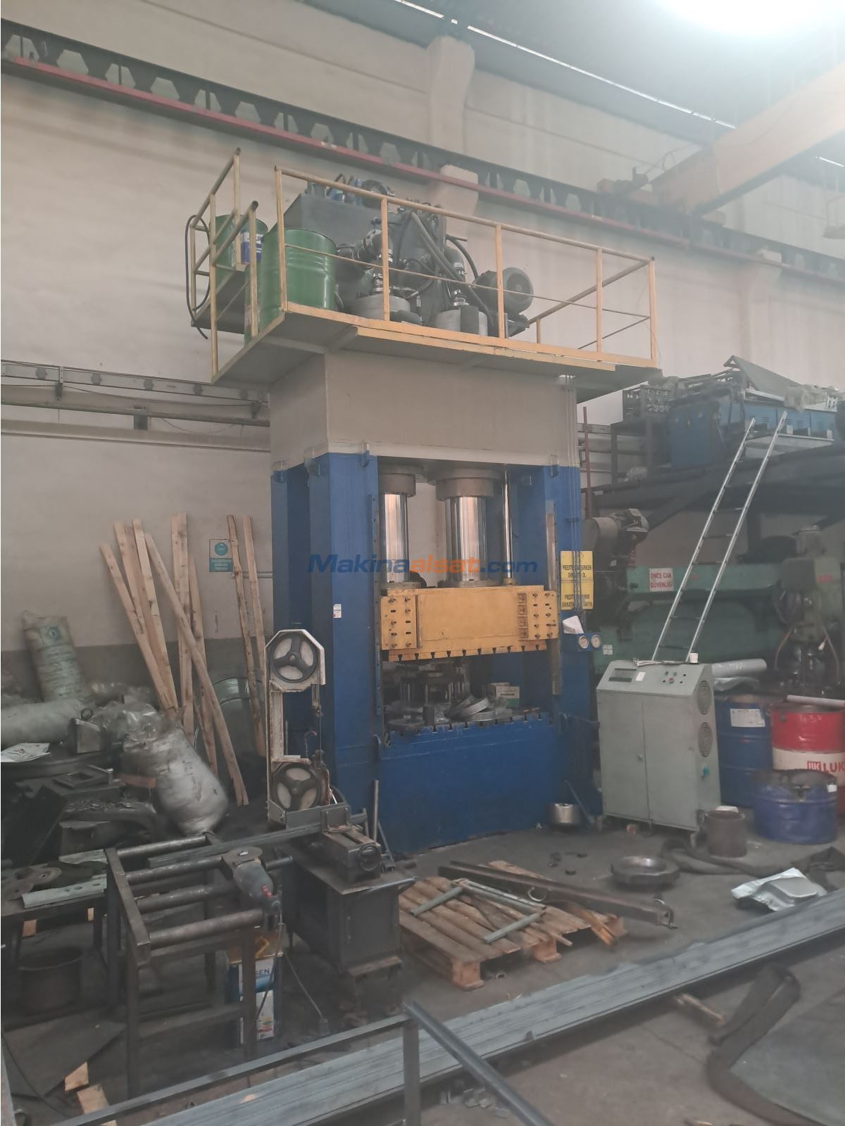 650 Ton Çift Tesirli Sıvama Presi
