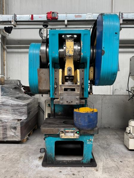 125 TON C TİPİ EKSANTRİK PRES