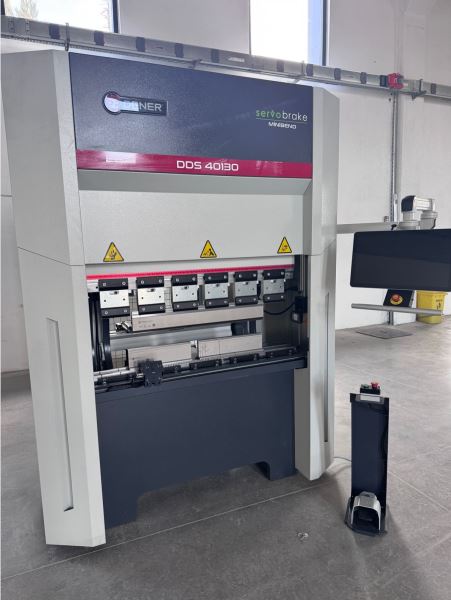 DENER 1300 x 40 TON SERVO VİDALI ABKANT PRES