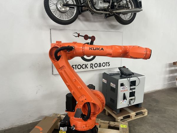 KUKA ✱✱YENİ✱✱ KR30 R2100 /SEL KRC5 Robot