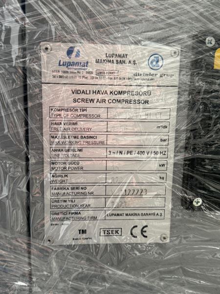 LUPAMAT TANK ÜSTÜ VİDALI HAVA KOMPRESÖRÜ