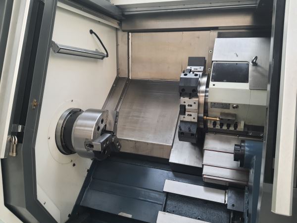 Stokta Hazır Favory TCK 40 - 8 inç Cnc Torna