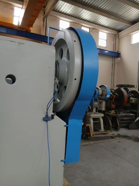 100 TON EKSANTRİK PRES