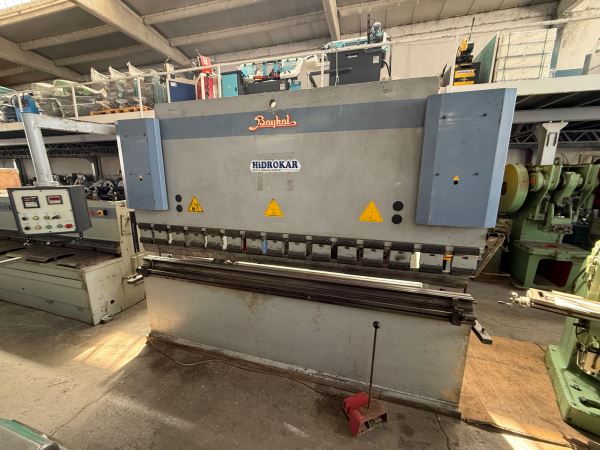 BAYKAL APH 3106 x 6mm NC HİDROLİK ABKANT