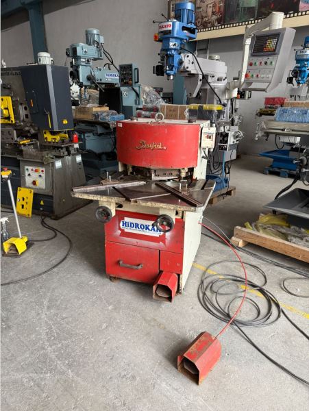 2004 MODEL BAYKAL HKA 200x4 KÖŞE KESME