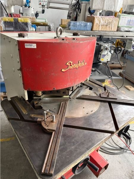 2004 MODEL BAYKAL HKA 200x4 KÖŞE KESME