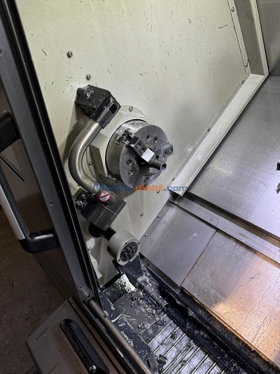 CNC lathe DOOSAN Lynx 2100 LYB
