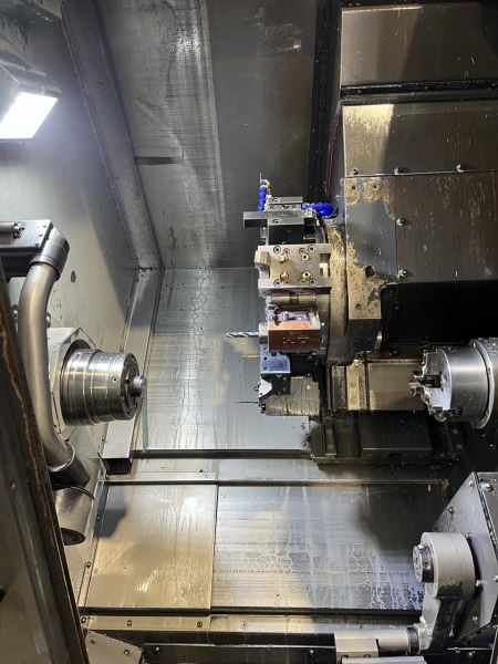 CNC lathe DOOSAN LYNX 220 LSYA